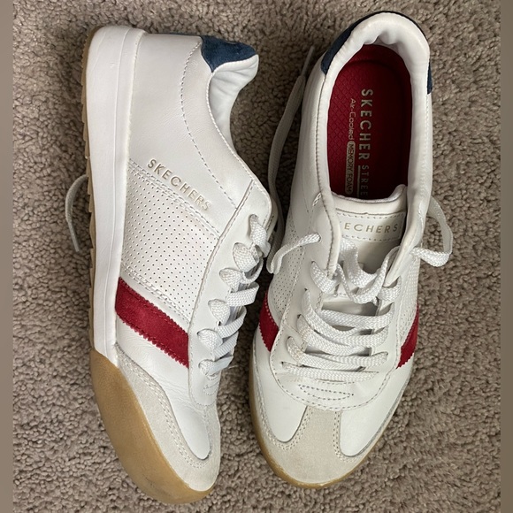 Sketcher Memory foam sneakers, Only used once - Picture 3 of 4